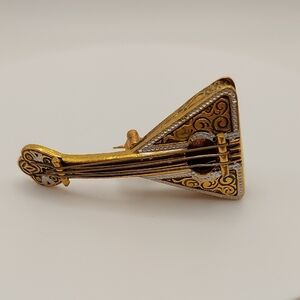 Damascene Spain Vintage Unique Stringed Instrument Lute Brooch Pin